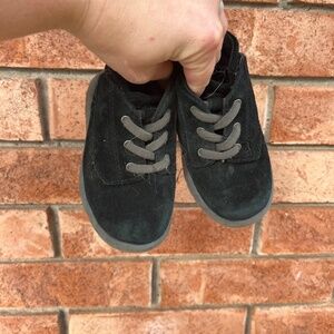 Ugg Toddler Girl Velcro Tennis shoes